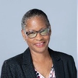 Robin Lott headshot